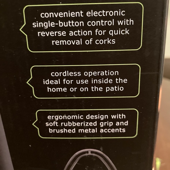 Automatic Wine Bottle Opener - Picture 7 of 13